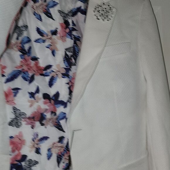 Tailored Recreation Premium   - Picture 4 of 10